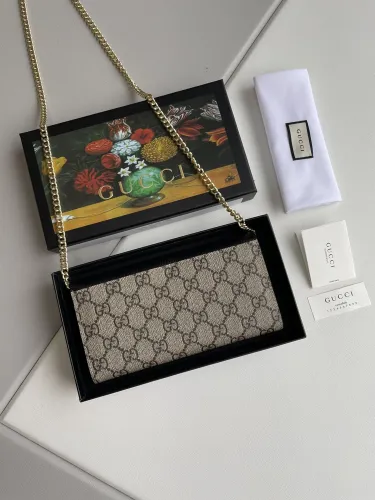 グッチバッグコピー 大人気2021新品 GUCCI レディース ショルダーバッグ