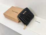 ミュウミュウ財布コピー 2021新品注目度NO.1 MIUMIU レディース 財布