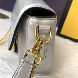 フェンディバッグコピー 定番人気2021新品 FENDI レディース ショルダーバッグ