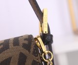 フェンディバッグコピー 2021新品注目度NO.1 FENDI レディース ハンドバッグ