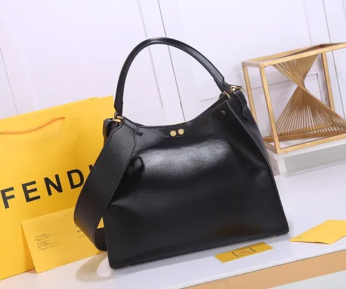 フェンディバッグコピー 2021新品注目度NO.1 FENDI レディース トートバッグ