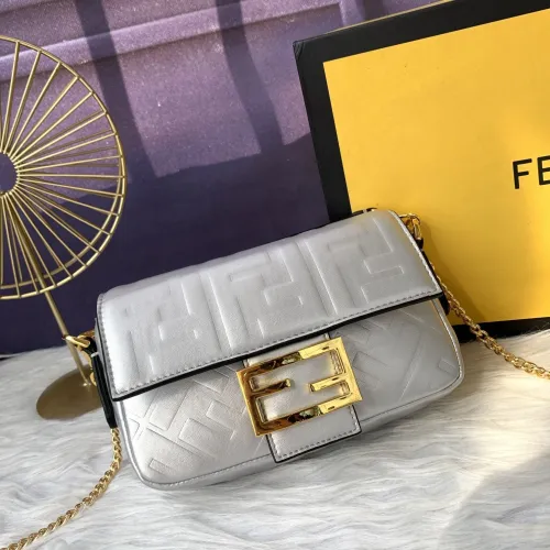 フェンディバッグコピー 定番人気2021新品 FENDI レディース ショルダーバッグ
