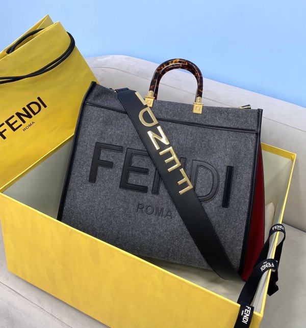 フェンディバッグコピー 大人気2021新品 FENDI レディース トートバッグ