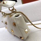 ヴァレンティノバッグコピー 定番人気2021新品 Valentino レディース ショルダーバッグ