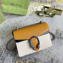 人気高級 グッチバッグコピー 2021新品注目度NO.1 GUCCI レディース ショルダーバッグ