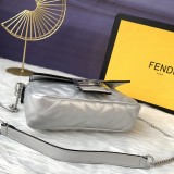 フェンディバッグコピー 大人気2021新品 FENDI レディース ショルダーバッグ