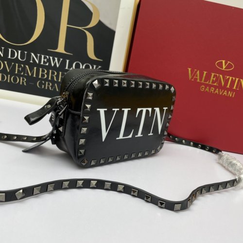 ヴァレンティノバッグコピー 大人気2021新品 Valentino レディース ショルダーバッグ