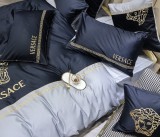 ヴェルサーチェ寝具カバーコピー 定番人気2022新品 VERSACE 寝具カバー綿１０ ０％ 4点セット