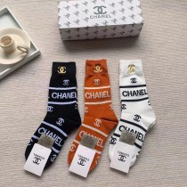 シャネル靴下コピー 定番人気2022新品 CHANEL 男女兼用 靴下