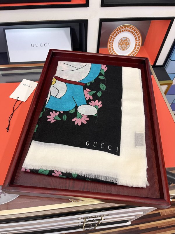 グッチマフラーコピー 定番人気2022新品 GUCCI 男女兼用 ウール スカーフ