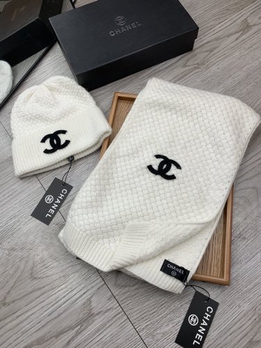 シャネルマフラーコピー 大人気2022新品 CHANEL 男女兼用 セットアップ スカーフ