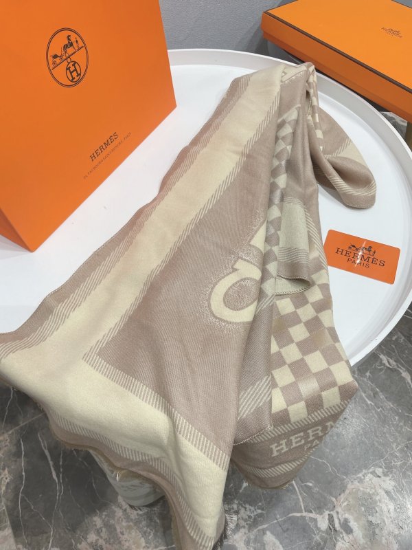 エルメスマフラーコピー 大人気2022新品 HERMES 男女兼用 ウールスカーフ