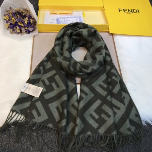 フェンディマフラーコピー 大人気2022新品 FENDI 男女兼用 ウールスカーフ