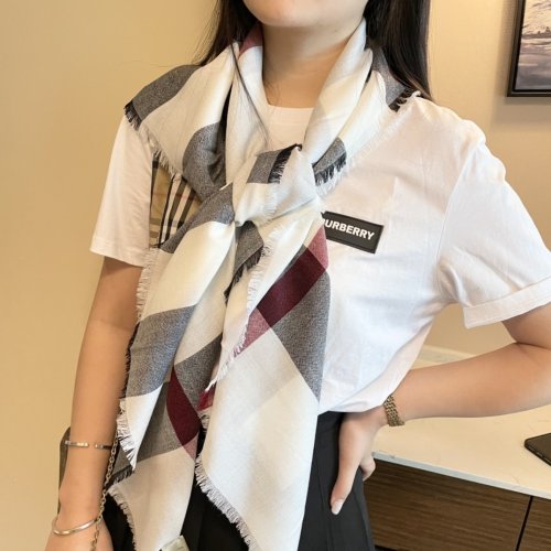 バーバリーマフラーコピー 定番人気2022新品 BURBERRY 男女兼用 ウール スカーフ