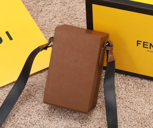 フェンディバッグコピー 定番人気2022新品 FENDI 男女兼用 携帯 電話 バッグ