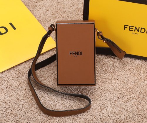 フェンディバッグコピー 定番人気2022新品 FENDI 男女兼用 携帯 電話 バッグ