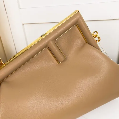 フェンディバッグコピー 2022新品注目度NO.1 FENDI レディース ショルダーバッグ