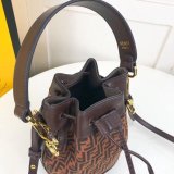 フェンディバッグコピー 2022新品注目度NO.1 FENDI レディース バケツバッグ