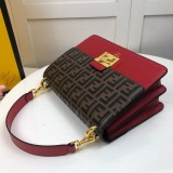 フェンディバッグコピー 大人気2022新品 FENDI レディース ハンドバッグ