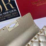 ヴァレンティノバッグコピー 大人気2022新品 Valentino レディース ショルダーバッグ