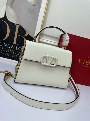 ヴァレンティノバッグコピー 定番人気2022新品 Valentino レディース ハンドバッグ