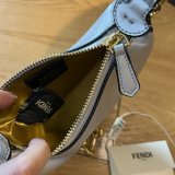 フェンディバッグコピー 大人気2022新品 FENDI レディース ハンドバッグ