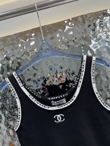 シャネル服コピー 大人気2023新品 CHANEL レディース チョッキ着