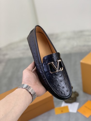 ルイヴィトン靴コピー 定番人気2023新品 Louis Vuitton メンズ パンプス
