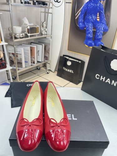 シャネル靴コピー 定番人気2023新品 CHANEL レディース パンプス