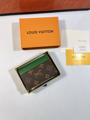 ルイヴィトン財布コピー 定番人気2023新品 Louis Vuitton 男女兼用 短い財布