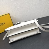 フェンディバッグコピー 2023新品注目度NO.1 FENDI レディース ハンドバッグ