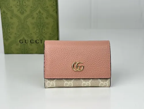 ☆超人気☆ グッチ レディース 折り財布 スーパーコピー 739525