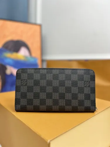 入手困難品！最高級 ルイヴィトン メンズ 長財布 偽物 N60111