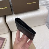 注目アイテム☆ 最高級 ボッテガヴェネタ メンズ 折り財布 コピー 5805A
