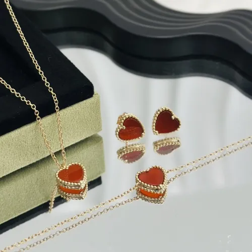 お洒落 ヴァンクリーフ ピアス スーパーコピー