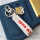 日本未入荷 ルイヴィトン キーホルダー 偽物
