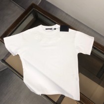 日本未入荷 2024 ルイヴィトン 新作 半袖Tシャツ 偽物