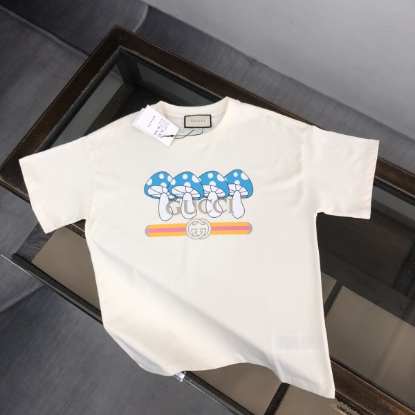 入手困難品！2024 グッチ 新作 半袖Tシャツ コピー