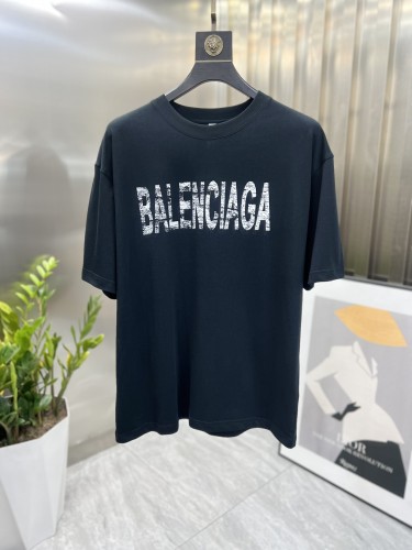 売上総額１位！2024 バレンシアガ 新作 半袖Tシャツ スーパーコピー 2色