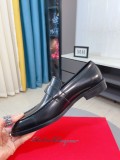 【大特価】2024新作 フェラガモ 革靴 偽物