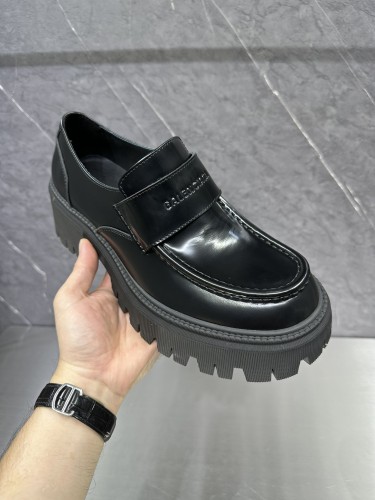 【限定カラー】2024新作 バレンシアガ 革靴 スーパーコピー