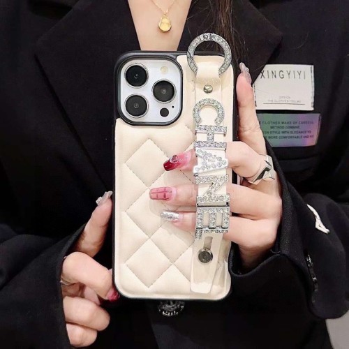 絶対欲しい！2024 シャネル 新作 iPhone ケース 全機種 販売 コピー