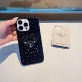 完売前に！2024 プラダ 新作 iPhone ケース 全機種 販売 スーパーコピー