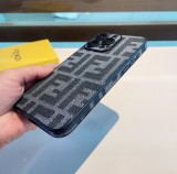 目を惹くカラー 2024 フェンディ 新作 iPhone ケース 全機種 販売 偽物