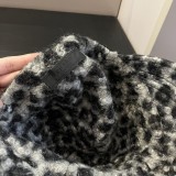 日本未入荷 2024 プラダ 新作 帽子 キャップ コピー