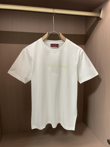 超限定♪ 2025 グッチ 新作 半袖Tシャツ コピー 2色