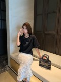 最安値挑戦 2025 ミュウミュウ 新作 半袖Tシャツ コピー