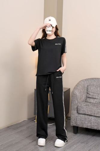 ☆超人気☆ 2025 ミュウミュウ 新作 セットアップ コピー