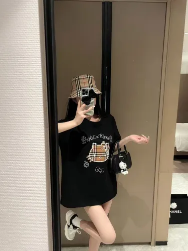 注目度抜群！2025 バーバリー 新作 半袖Tシャツ コピー