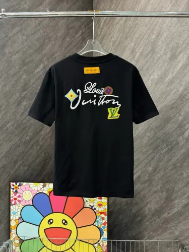 入手困難！2025 ルイヴィトン 新作 半袖Tシャツ スーパーコピー 2色